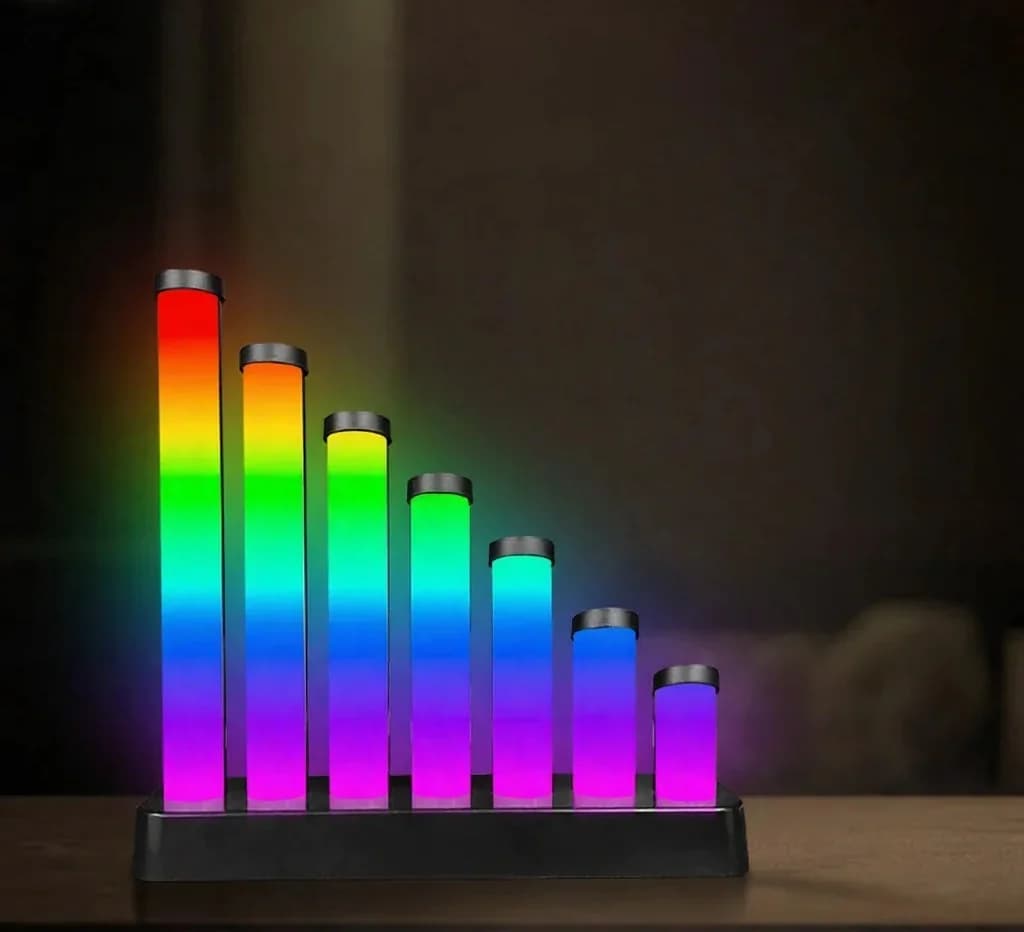 Lampu Meja LED RGB Tindak Balas Bunyi dengan Kawalan Apl